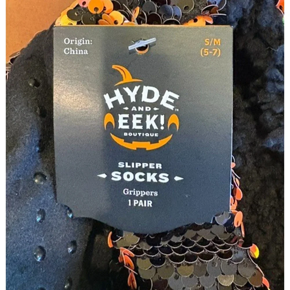 NWT Halloween Cat Slippers Gripers Pumpkin AD S/M 5-7 Kitty Socks CH 5 6 7